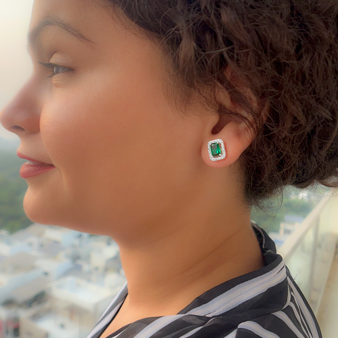 Oh so green Diamond Stud Earrings