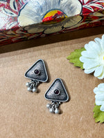 Load image into Gallery viewer, nidra-oxidised-silver-earrings