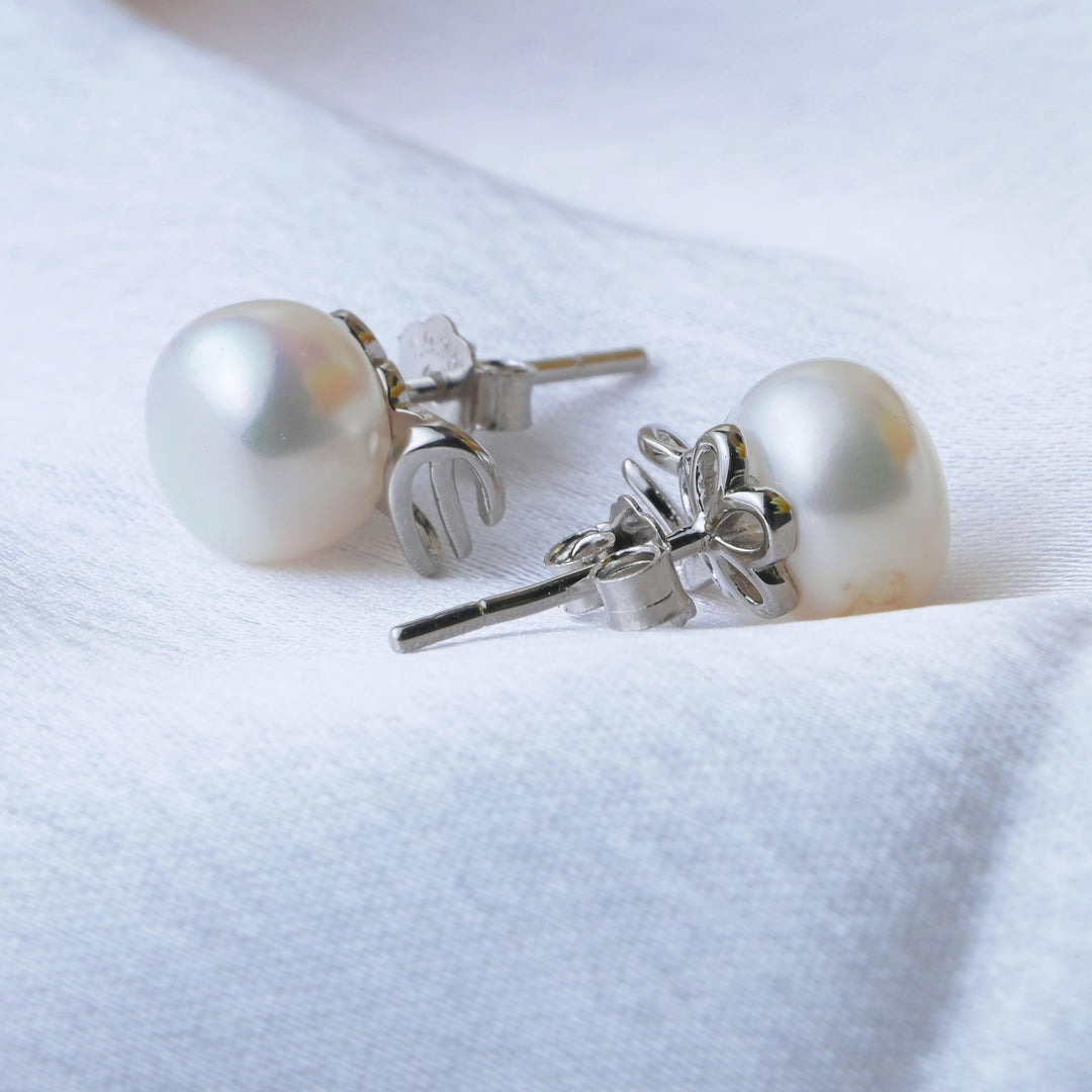 Delight Pearl Earrings For Women