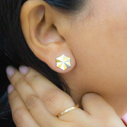 Daisy 1 micron gold plated silver earrings