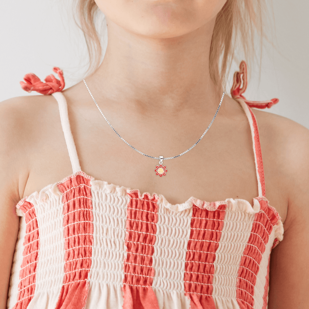 Ontique 925 Silver Flower Shaped Pendant For Kids