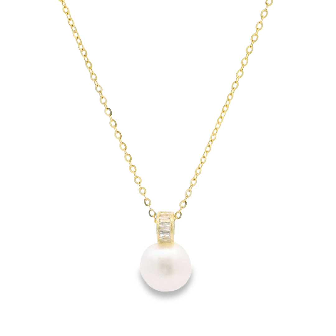 Radiant Pearl Sterling Silver Pendant Chain