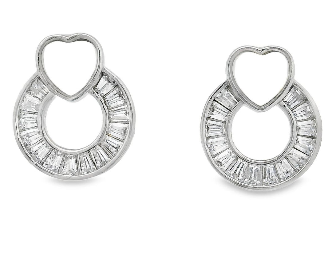 Chic heart Silver stud earrings