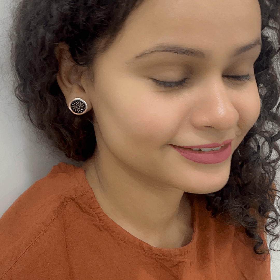 black-enamel-flower-ear-studs-with-spikes-earrings