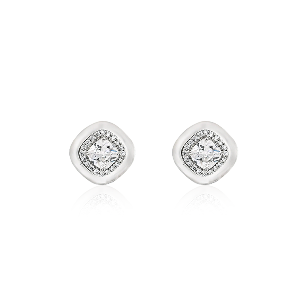 pristine-mother-of-pearl-silver-stud-earrings