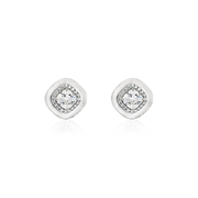 pristine-mother-of-pearl-silver-stud-earrings