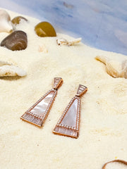 rose-gold-crystal-glow-mop-silver-earrings