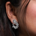 Load image into Gallery viewer, Delight Crystals Sparkling Stud Earrings
