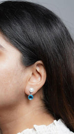 Load image into Gallery viewer, Cerulean Spell pearl Blue Diamond Ear Spike Earrings
