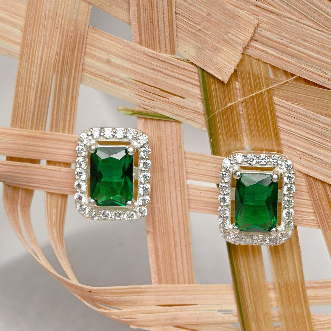 Oh so green Diamond Stud Earrings