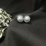 Load image into Gallery viewer, Sunflower diamond petal pearl Stud Earring
