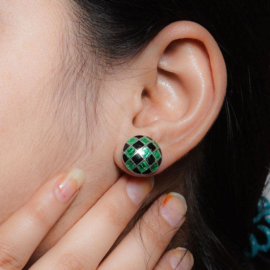 black-and-green-crisscross-stud-earrings
